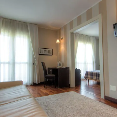 Kent Hotel 4*